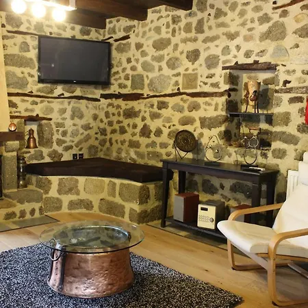 Rock And Stone Tatil Evi Kalampáka