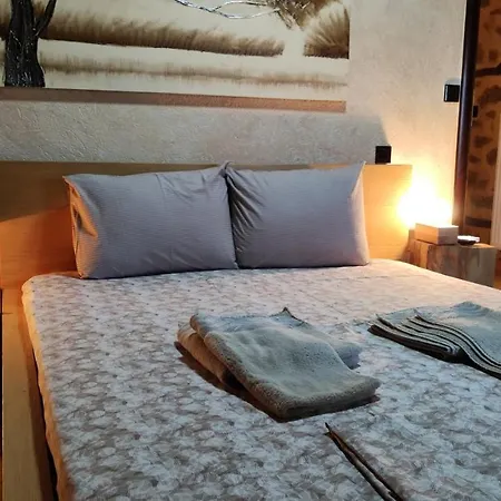 度假居 Rock And Stone